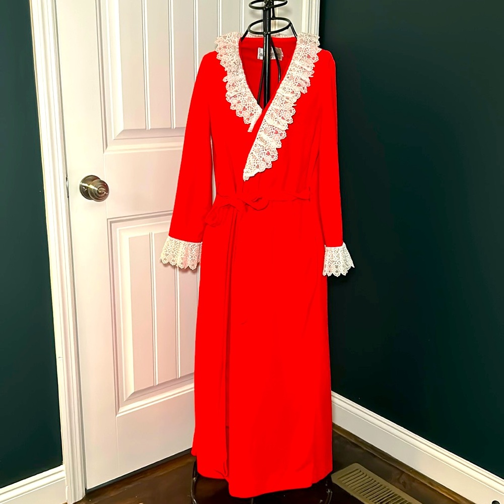 VTG robe!